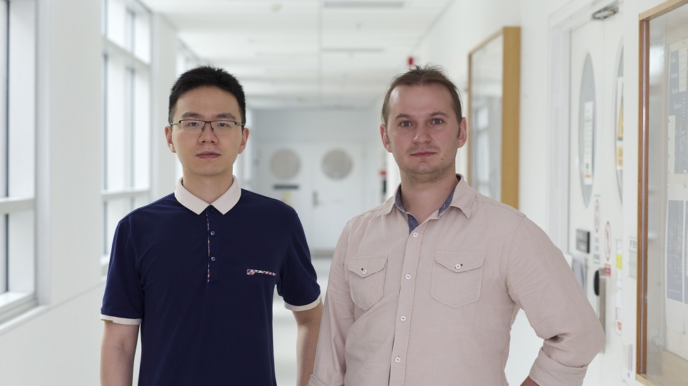 PhD student Lei Wang and Dr Sergey Kruk