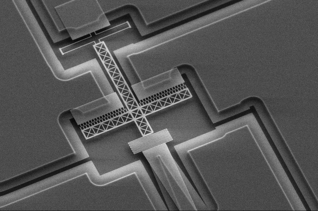 A close-up look at a miniature optical beam steering component that promises to enable lighter and less costly autonomous vehicles