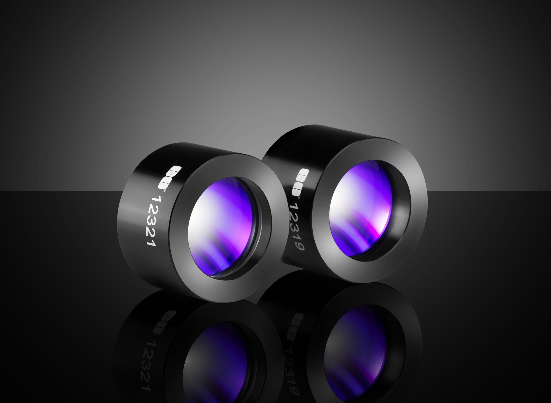 Laser Focusing Singlet Lenses