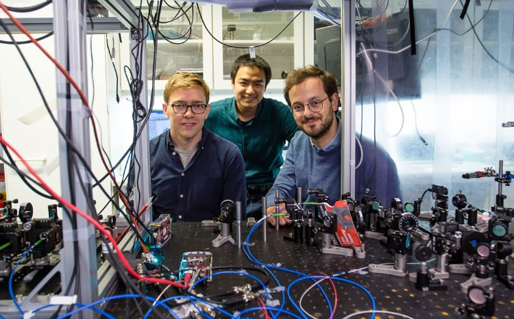 David Mason, Junxin Chen and Massimiliano Rossi in the lab