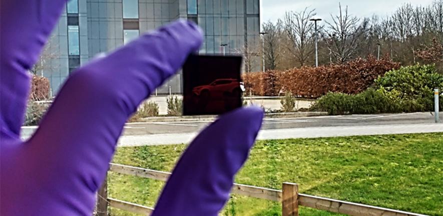 Perovskite solar cell with oxide coating