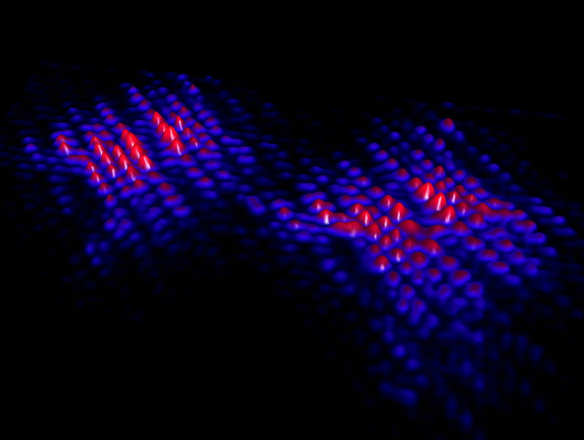 Atomic-scale image of two interacting donors in silicon