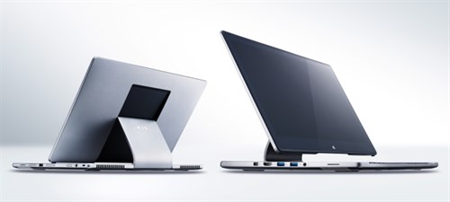 Aspire R7 Front Back