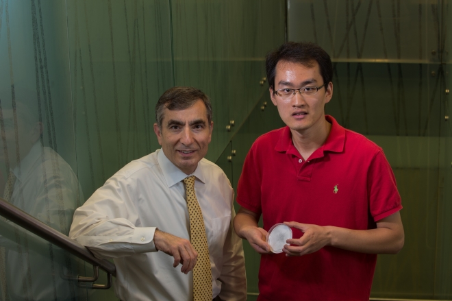 Rice University chemist James Tour and graduate student Changsheng Xiang
