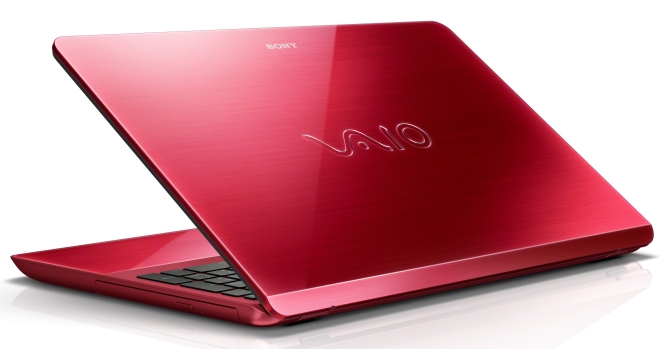 9 13Summer VAIO Duo 13 2