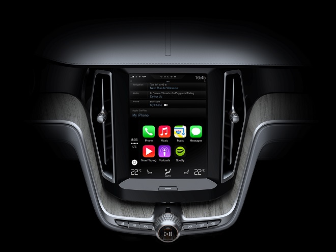 Volvo Cars brings Apple CarPlay to the all-new Volvo XC90