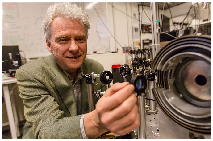 Professor Eugene Polzik in the quantum optics laboratory