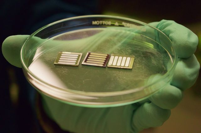 Perovskite solar cells with metal oxide hole and electron transport layers