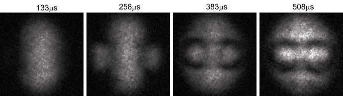 Experimental images of the superfluid in the course of the knot tying process