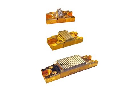 High peak power 640 nm diode stack