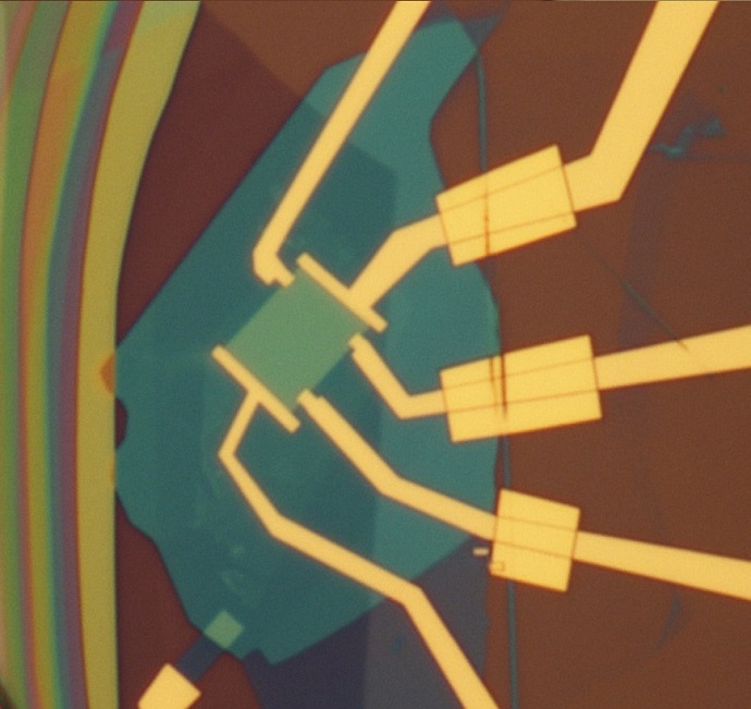 Image of one of the graphene-based devices Xu and colleagues worked with