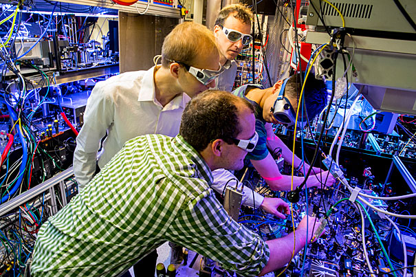 Physics Professor Markus Grainer and his team