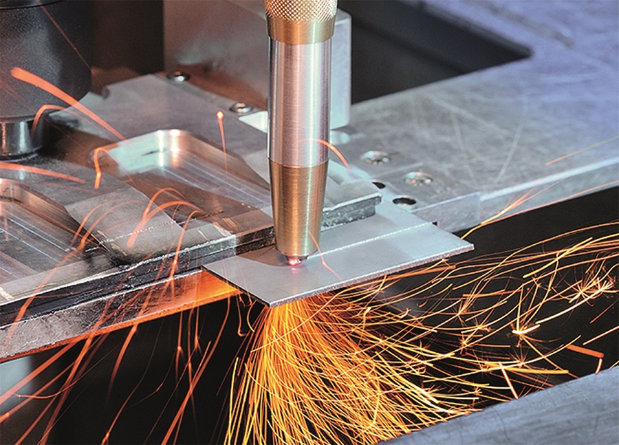 This laser cutting head with diamond optics features built-in water cooling and shielding gas supply