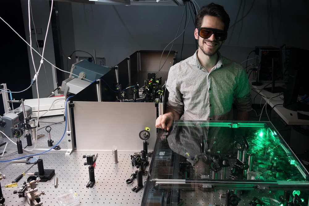 Felix Thouin in Carlos Silva lab