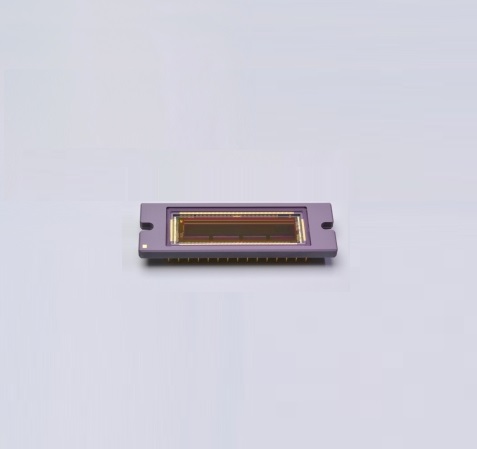 CMOS linear image sensor S13774