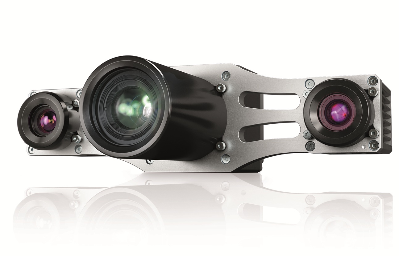 The Stereo ace 3D camera is available in model variants with baselines of 100, 200 and 300 millimeters and in both monochrome and color.