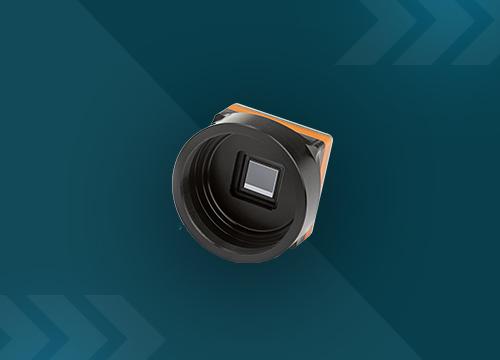 GIR1201 and GIR2505 use industry standard InGaAs technology to maximize sensitivity to SWIR wavelengths and share the same 64-pin DIP package for easy integration.