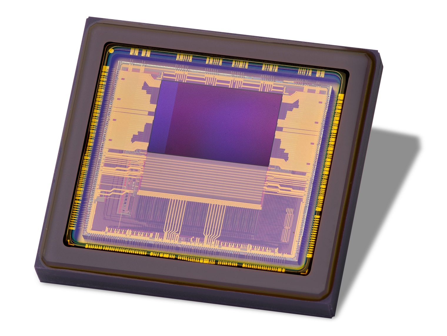 Hydra3D+ is the first ToF CMOS sensor to work in all light conditions without motion artefacts